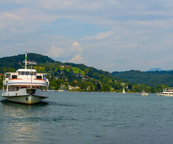 Cruises – Cochin – Lakshadweep – Highseas – Mumbai 